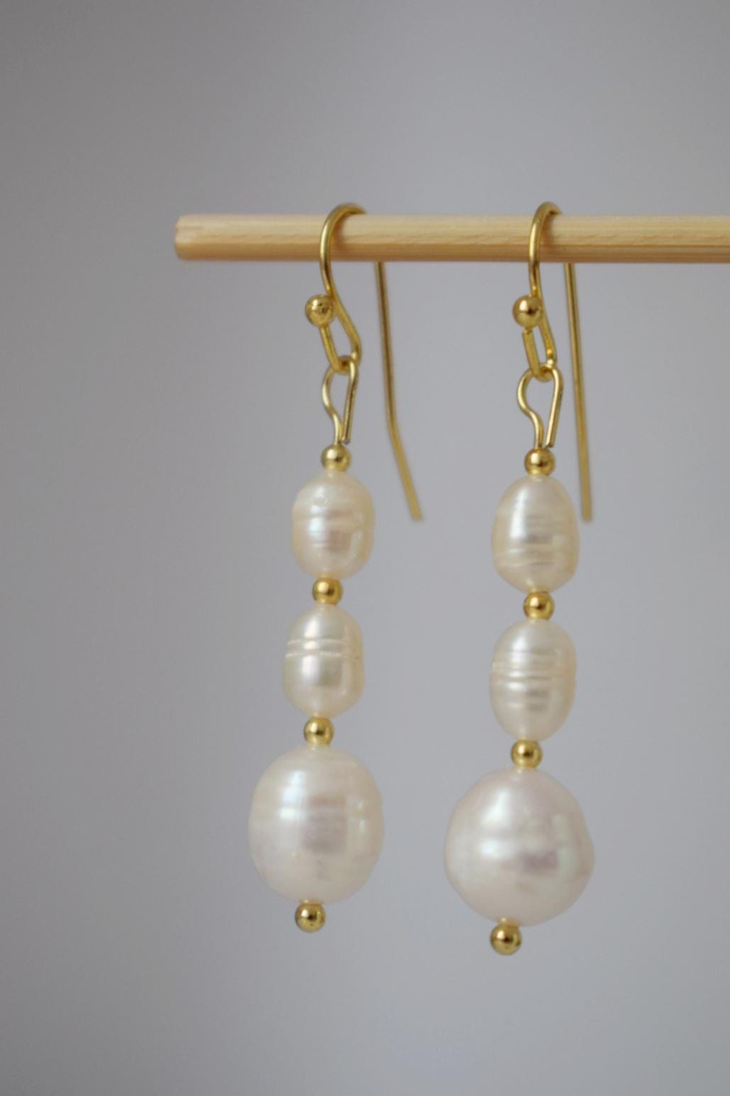 Süßwasserperlen Ohrringe, Statement Ohrhänger, 18k vergoldete chirurgische Edelstahlhaken, Hochzeitsschmuck, Jubiläumsgeschenk