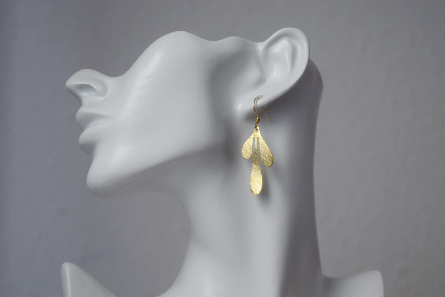 Blattohrringe für Frauen, Ohrhänger, 18 Karat vergoldeter Edelstahl, Boho-Ohrringe, Blattgoldschmuck, Einzigartiges Geschenk für Sie