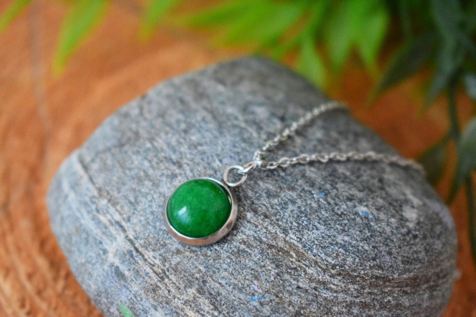 Green Jade Pendant Necklace: Stainless Steel, Jewelry Gift