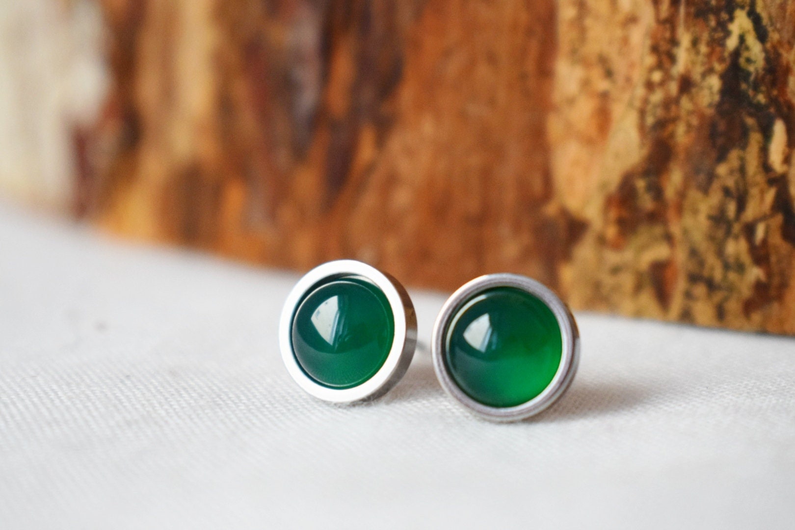 Green Agate Necklace: Gemstone Pendant, Minimalist Stainless Steel Jewelry