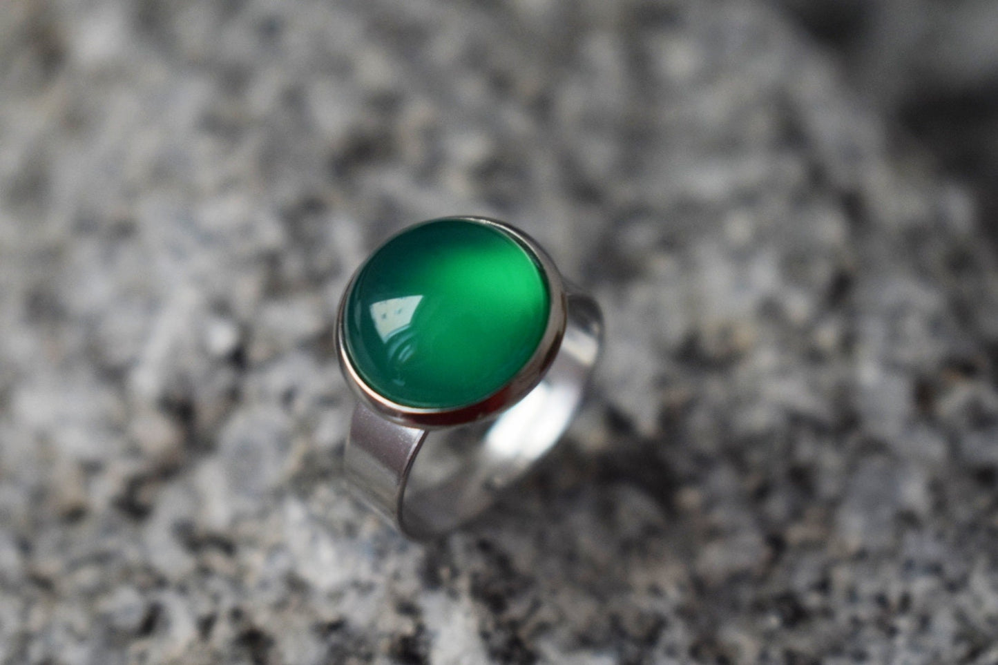 Green Agate Ring: Adjustable Stainless Steel Gemstone Jewelry