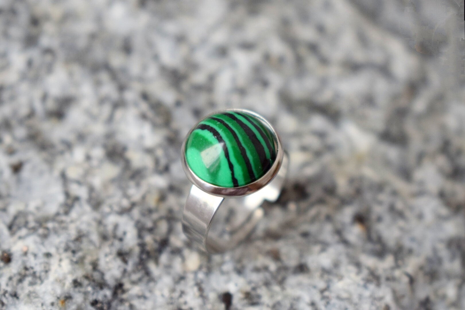 Malachite Ring: Round Green Gemstone, Stainless Steel Adjustable Ring Jewelry