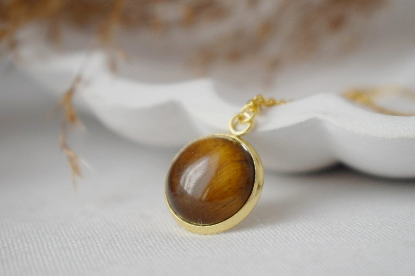 Tigerauge-Halskette, Edelstein-Anhänger für Frauen, Tigerauge Braungold, Tigerauge-Schmuck, runde Halskette, Schmuckgeschenk, bestes Weihnachtsgeschenk