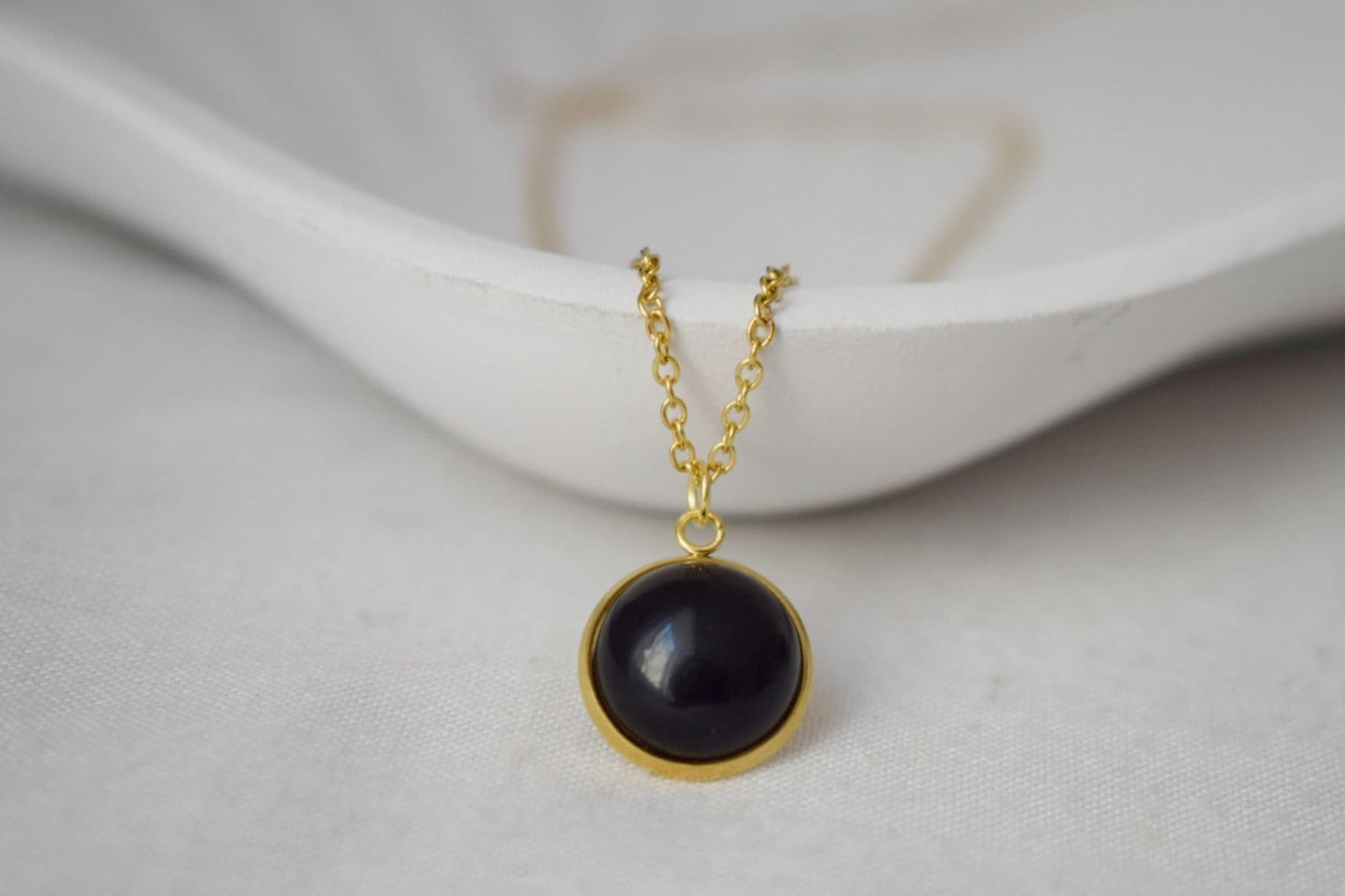 Schwarze Achat Halskette, Edelstein Anhänger, 18k vergoldete Edelstahl Stein Halskette für Frauen, Gothic Schmuck, Geschenk für Sie