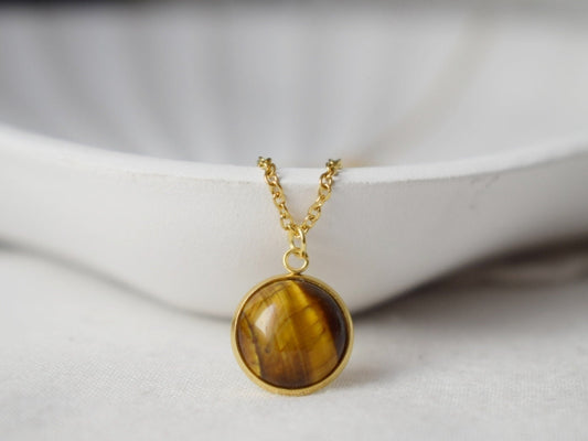 Tigerauge Halskette Gold mit Anhänger für Frauen, Edelstein, Tigerauge Schmuck, rund, Cabochon, Edelstahl, Steinkette, Geschenk für Sie