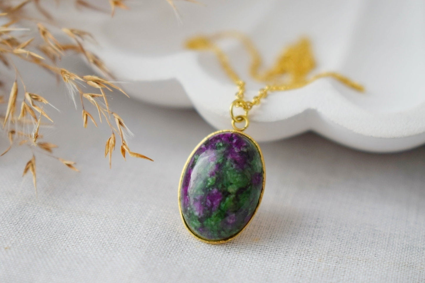 Rubin in Zoisit Goldkette oval, Rubin-Zoisit Edelstein Anhänger, Grün, Rosa, Grüner Stein, Rubinfuchsit, Rubin in Zoisit Schmuck, Geschenk