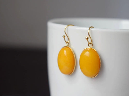 Gelbe Jade Ohrringe Gold, Ovale Edelstein Hängeohrringe, Gelber Anhänger, Baumelnde Tropfen Stein Ohrringe für Frauen, Jade Schmuck, Geschenk für Sie