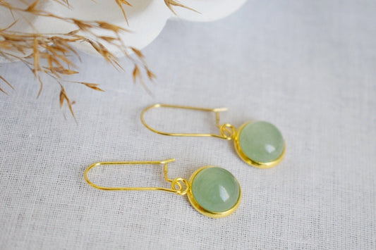 Grüne Aventurin Ohrringe, Edelstein Anhänger Ohrringe, Creolen mit Stein, Hängende Ohrringe, Aventurin Gold Schmuck, Geschenk sie