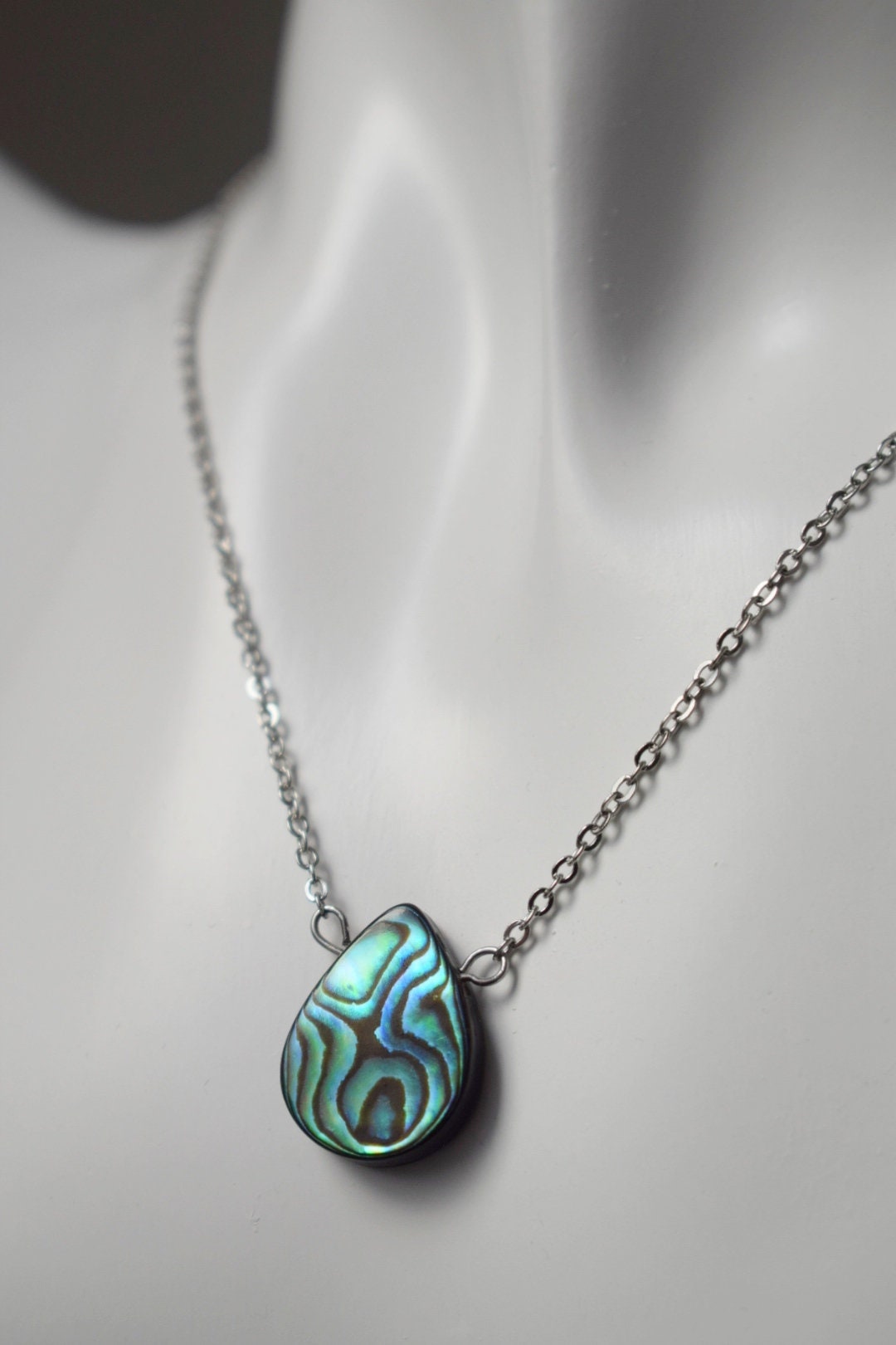 Abalone Muschel Halskette, Abalone Anhänger, Abalone Tropfen Halskette, Bunte Abalone, Paua Muschel, Abalone Choker, Abalone Schmuck für Frauen