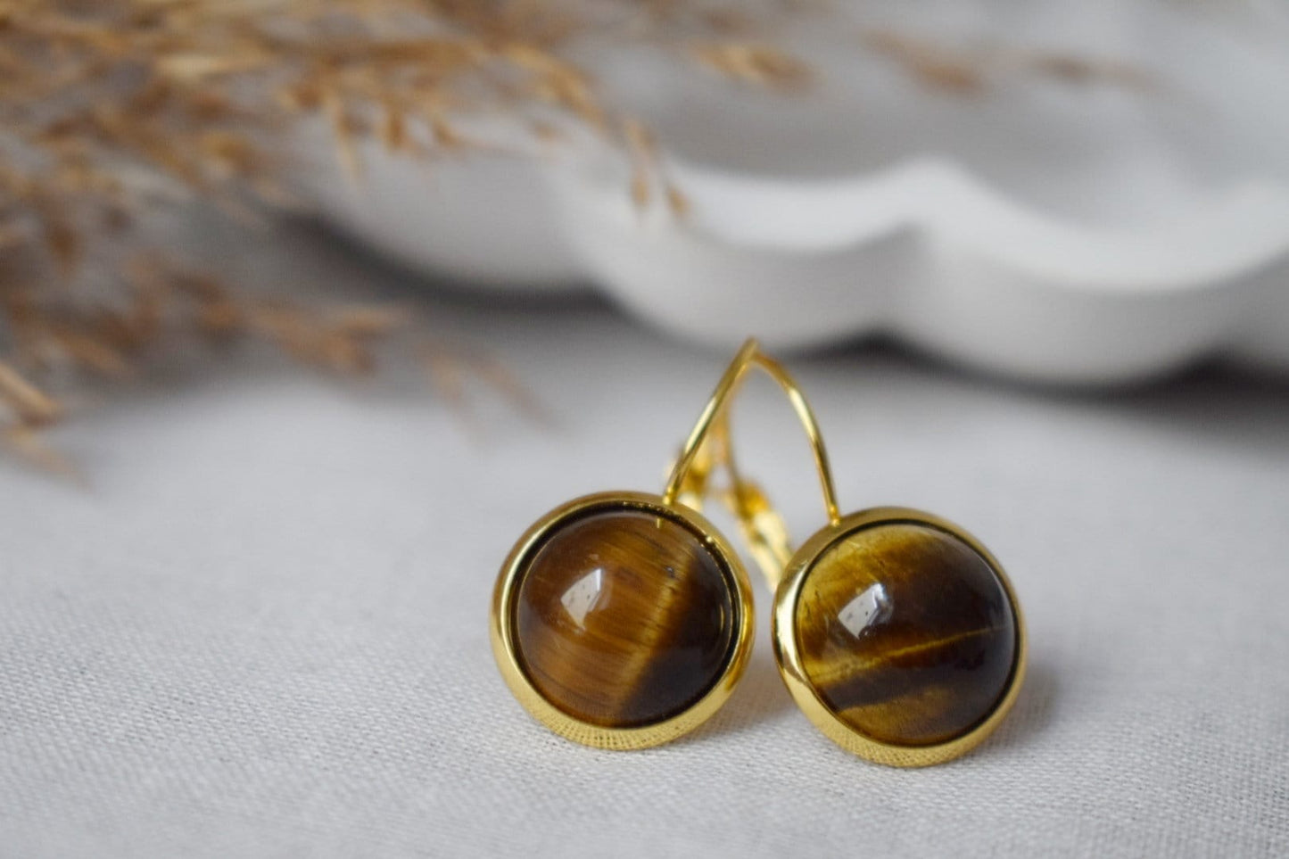Tigerauge Ohrringe für Frauen, Edelstein-Ohrringe mit Klappverschluss, goldbrauner Naturstein, Chakra, Tigerauge Schmuck für sie, Muttertagsgeschenk