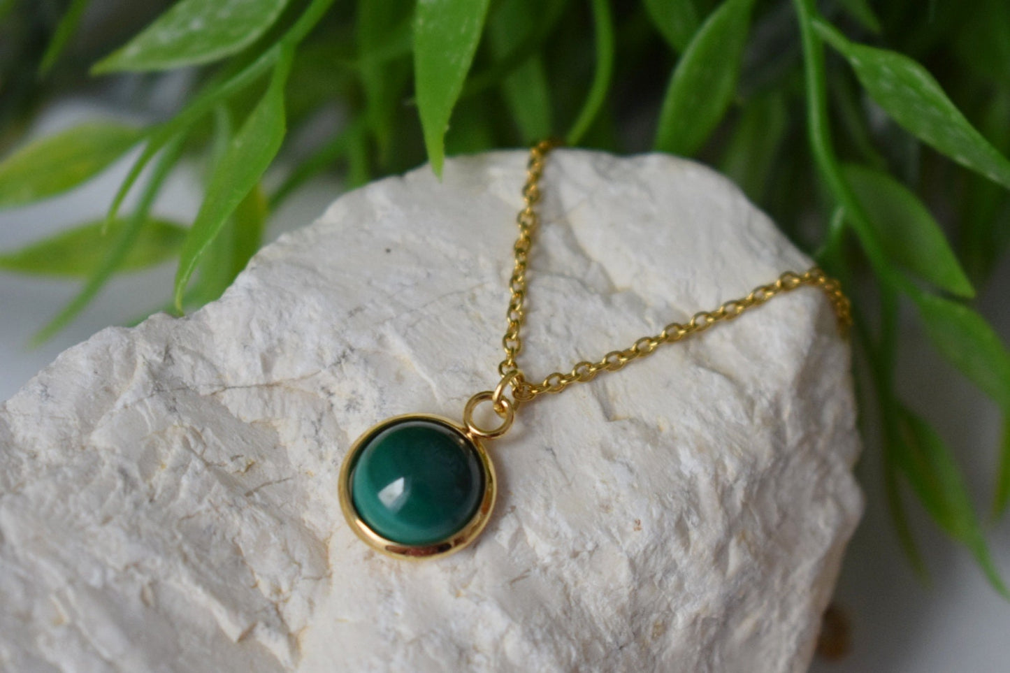 Natürliche Malachit Halskette Gold, zierliche Malachit Halskette, grüne Malachit Anhänger Halskette, Malachit Edelstein Halskette, Geschenk für Sie