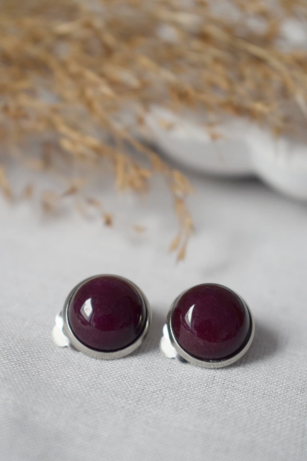 Red jade clip on earrings, Wine red gemstone earrings, Dark red, Women ear clips, No hole earrings, Non pierced earrings, Gift