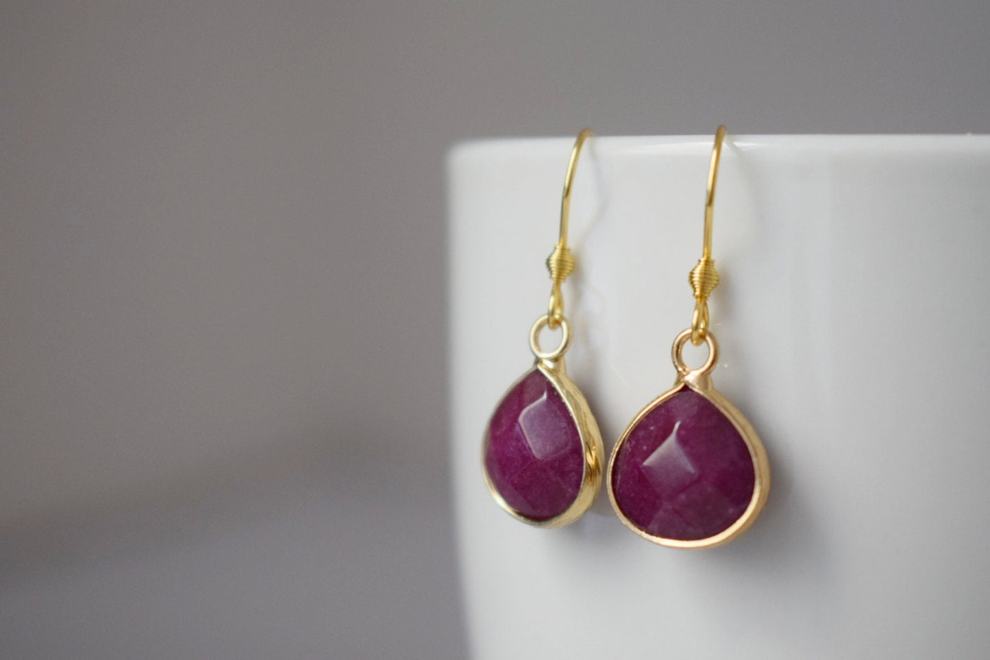 Red Jade Earrings Gold, Teardrop Wine Red Faceted Pendant, Gemstone Hanging Earrings, Dangle Drop Earrings Women, Jade Jewelry, Gift For Her