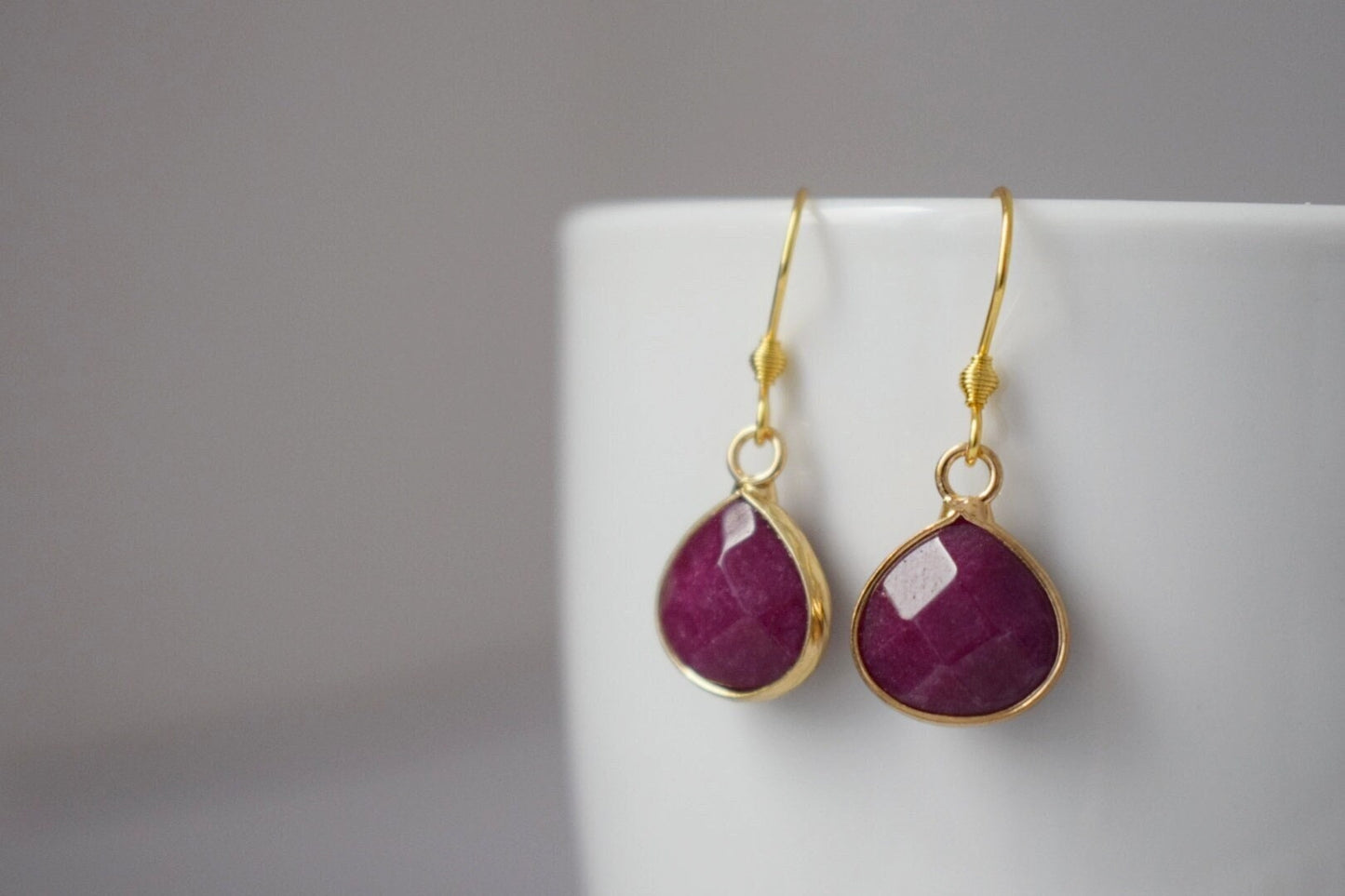 Red Jade Earrings Gold, Teardrop Wine Red Faceted Pendant, Gemstone Hanging Earrings, Dangle Drop Earrings Women, Jade Jewelry, Gift For Her