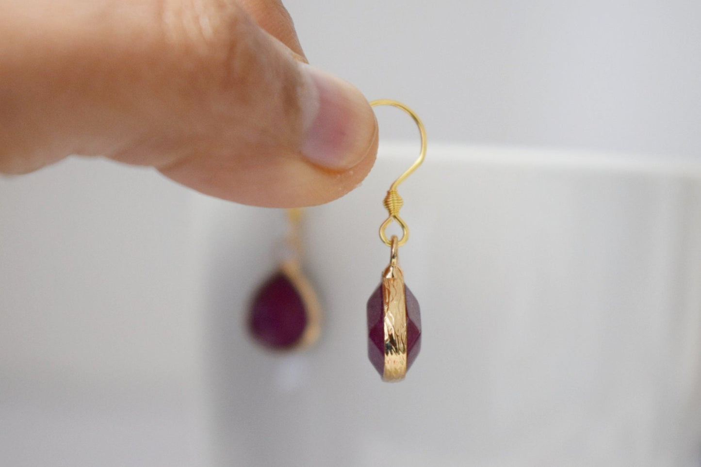 Red Jade Earrings Gold, Teardrop Wine Red Faceted Pendant, Gemstone Hanging Earrings, Dangle Drop Earrings Women, Jade Jewelry, Gift For Her