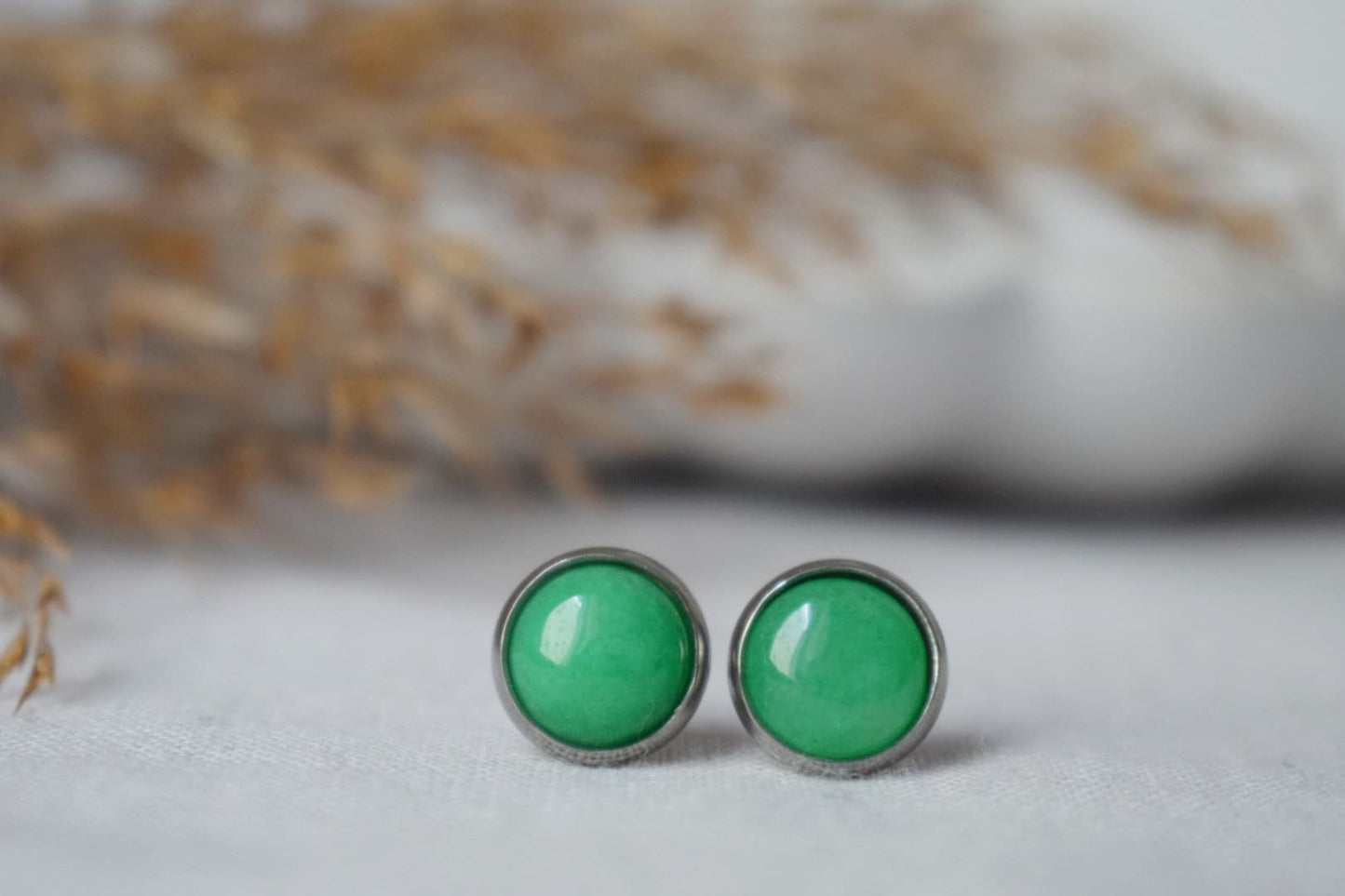 Grüne Jade Ohrstecker Silber, Minimalistisch, 8mm, 10mm, Positiver Schmuck, Edelstein, Ohrstecker, Rund, Geburtstagsgeschenk für Sie