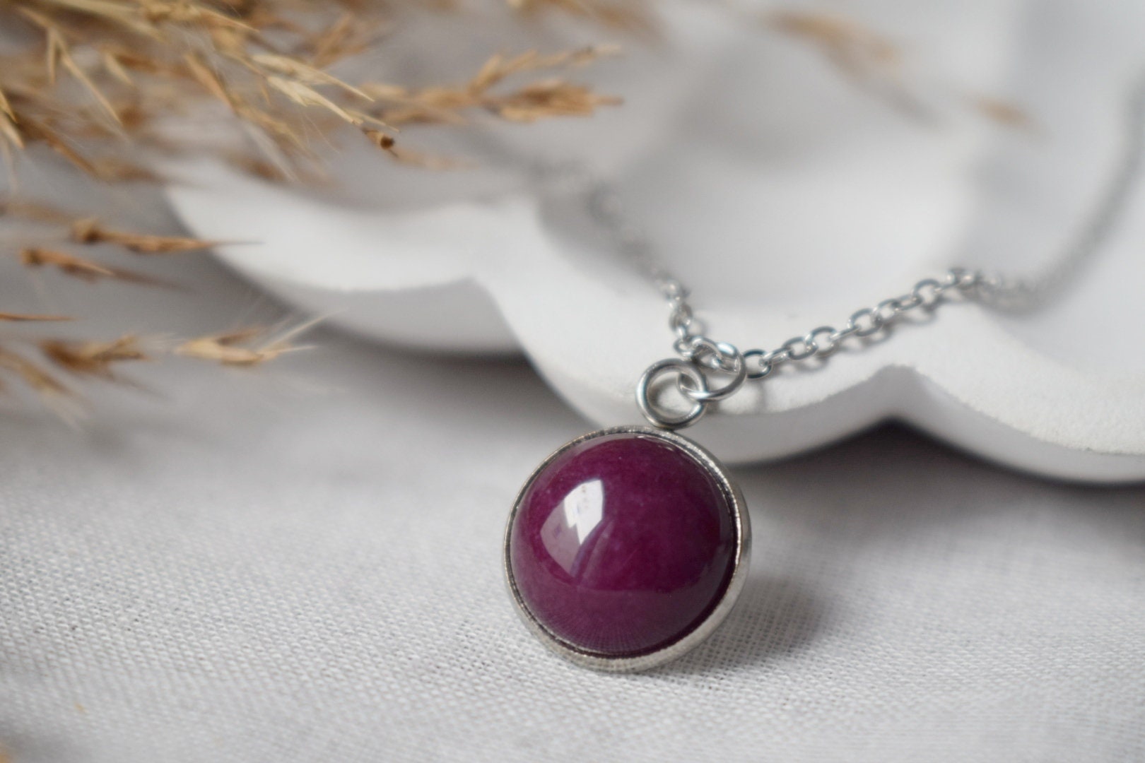 Red jade necklace, Wine red Gemstone, 18k Gold Plated Stainless Steel jewelry