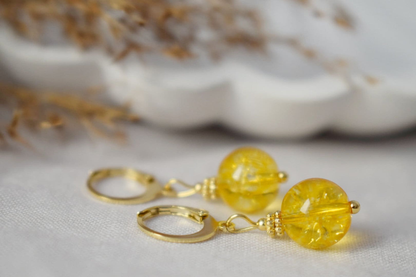 Citrin Perlen Ohrringe, Edelstein Gold Huggie Creolen, Gelbe Perlen Ohrringe, November Geburtsstein Ohrringe, Citrin Schmuck, Geschenk für Sie