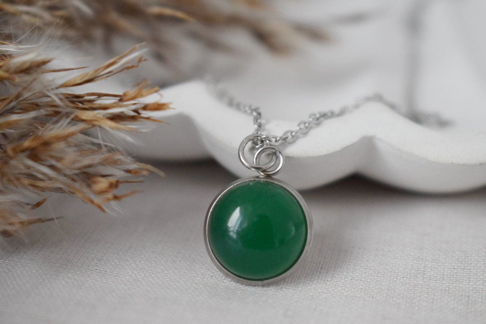 Green Jade Pendant Necklace: Stainless Steel, Jewelry Gift