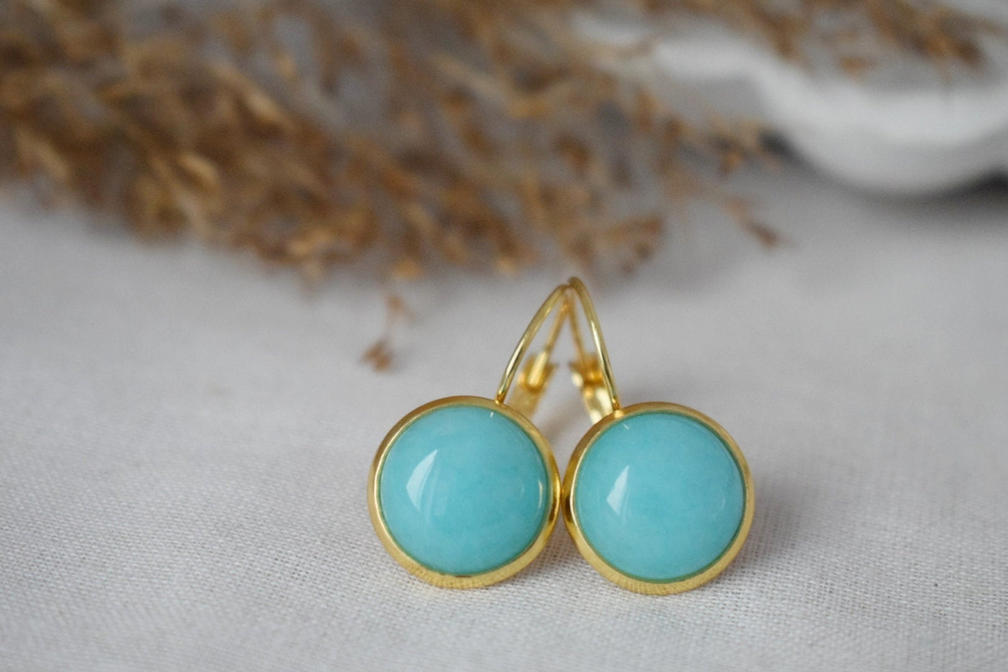 Türkis Jade Ohrringe, 12mm Edelstein Ohrringe, Hängende Ohrringe, Türkis Gold, Lever Back Ohrringe, Jade Schmuck, Geschenk für Sie