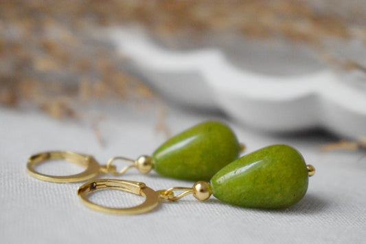 Green jade teardrop earrings, Olive green earrings gold, Huggie with drop gemstone, Green stone hoops, Pearl hanging earrings, Gift for her
