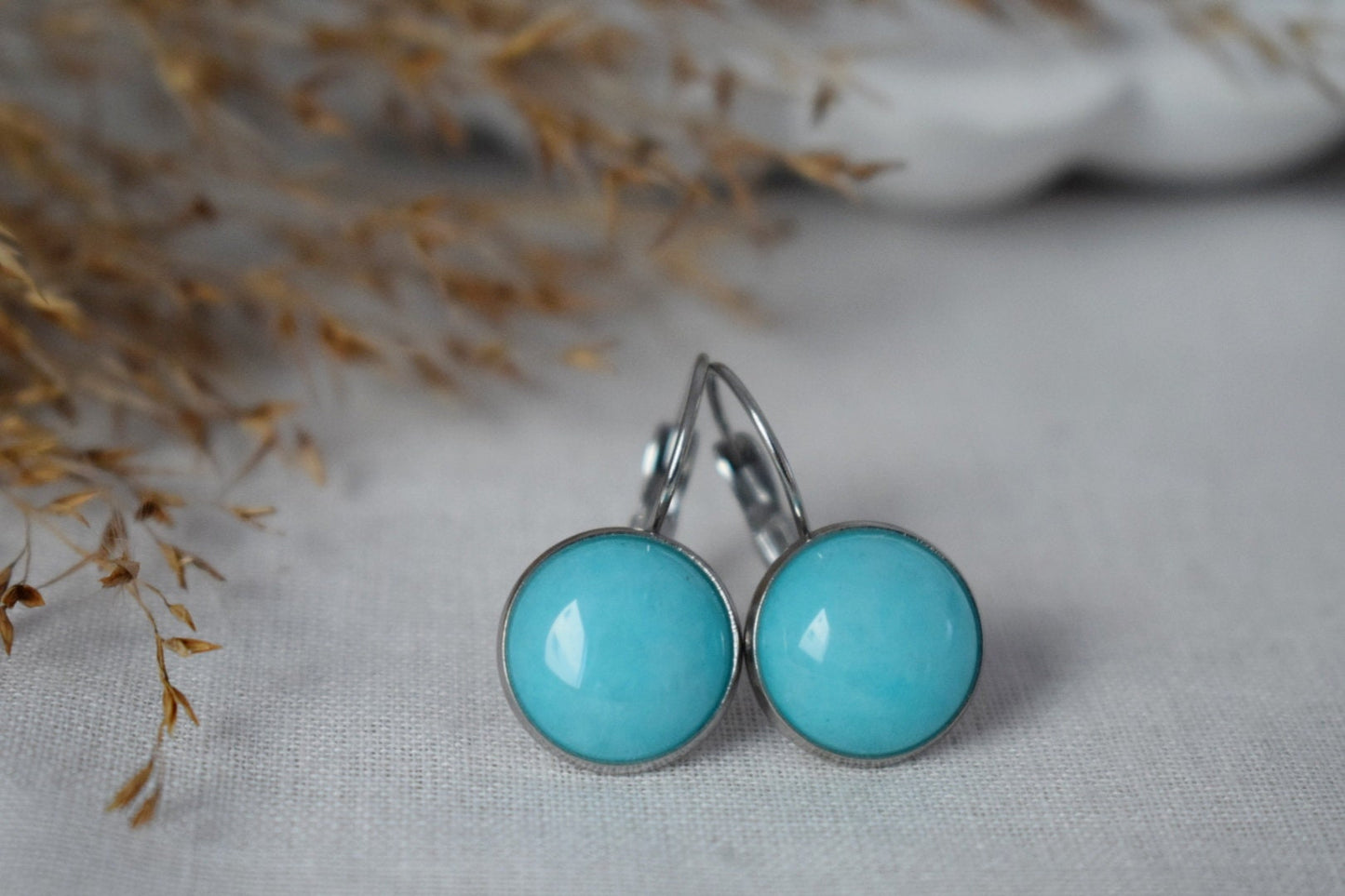 Türkisfarbene Jade-Ohrringe in 12 mm Größe, Edelstein-Hebelverschluss, Edelstahl-Schmuck, Geschenk für Sie, bestes Weihnachtsgeschenk