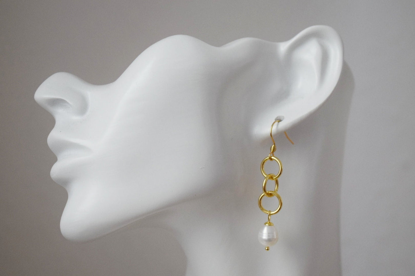 Süßwasserperlen Ohrringe, Boho Ohrringe, Lange moderne Ohrhänger, 24k vergoldeter Edelstahlschmuck, Bestes Geschenk für Sie