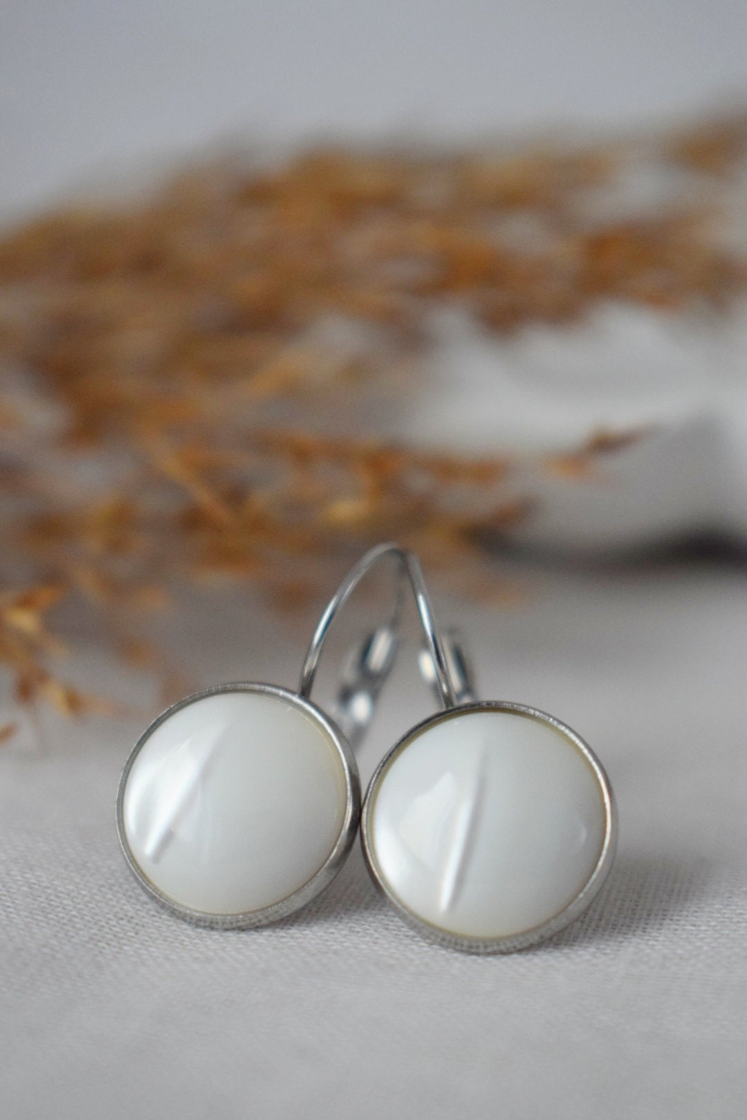 Perlmutt Ohrringe, 12mm runde Edelstahl Ohrringe mit Hebelverschluss, Muschelschmuck, Bestes einzigartiges Geschenk, Muttertagsgeschenk