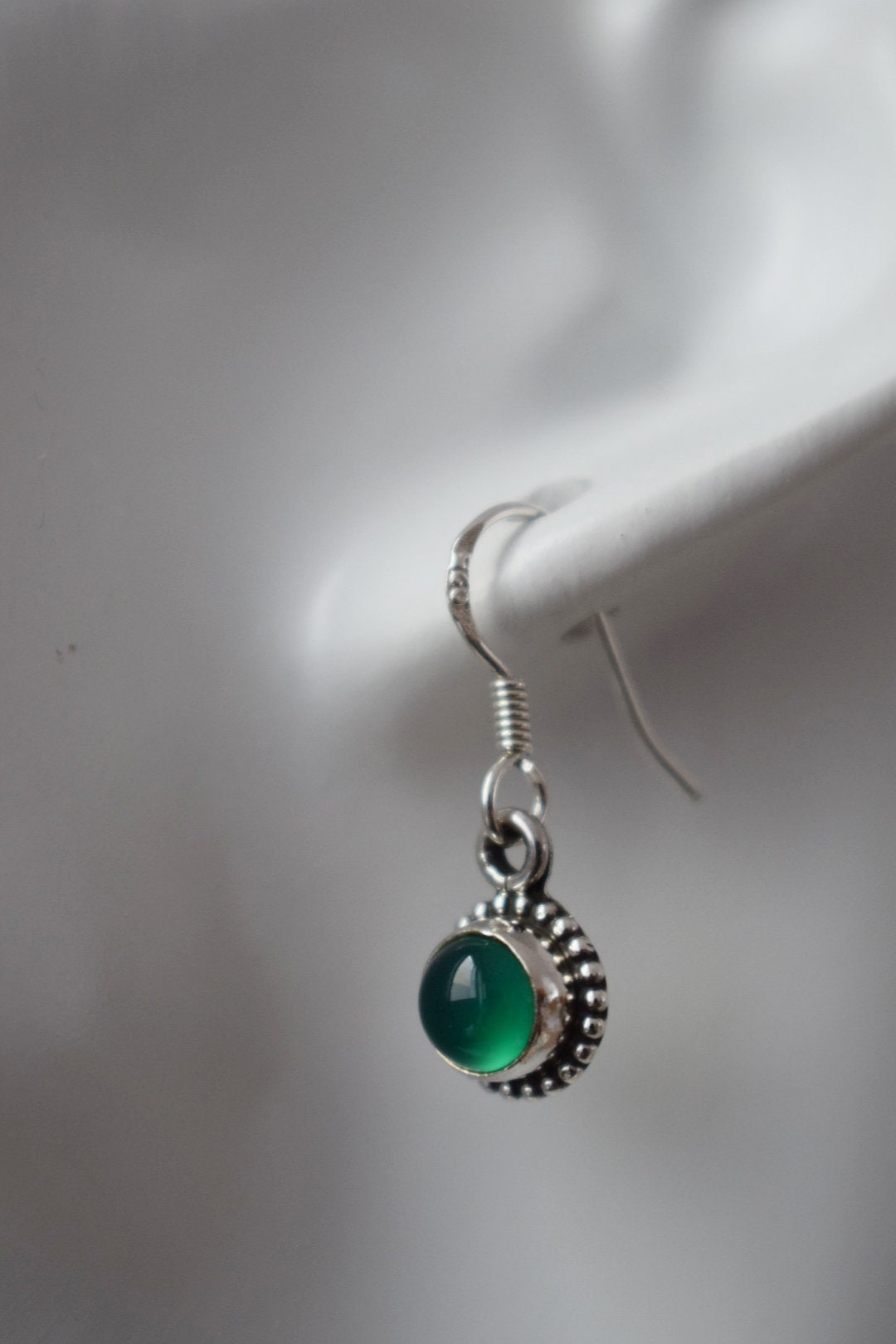 Grüne Onyx Ohrringe, 925 Sterling Silber Schmuck, Runder natürlicher Edelstein, Ornament Boho Ohrringe, Einzigartiges bestes Muttertagsgeschenk für Sie