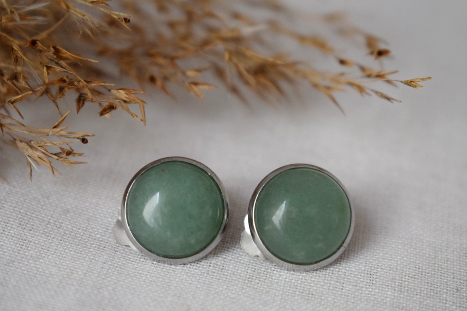 Green aventurine clip on earrings for women, Natural Gemstone ear clips, Non pierced jewelry