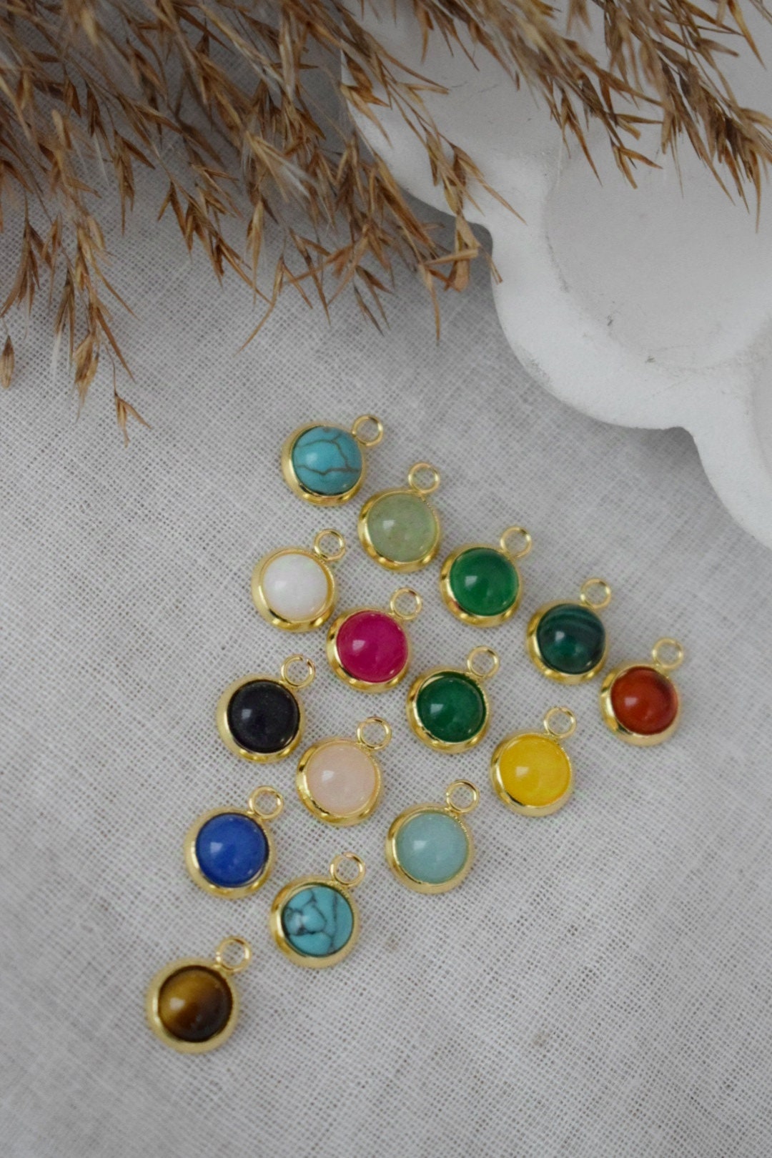 Minimalistische Edelsteinkette Gold für Damen, grüne Jade, Aventurin, grüner Achat, weiße Jade, 6mm Anhängerkette, Lagenkette, Geschenk