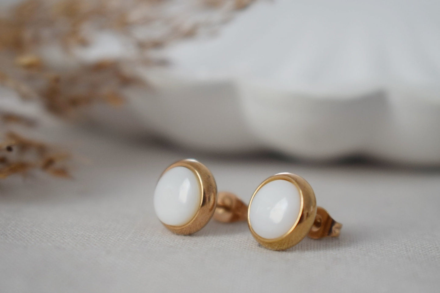 Perlmutt Ohrstecker, Roségold, Kleine Ohrstecker, 8mm, Weiße Perle, Rund, Edelstahl, Perlen Roségold Schmuck, Geschenk Damen