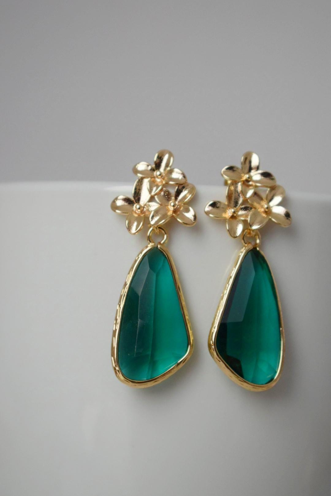 Green Glass Teardrop Dangle Earrings: 18K Gold Flower Posts