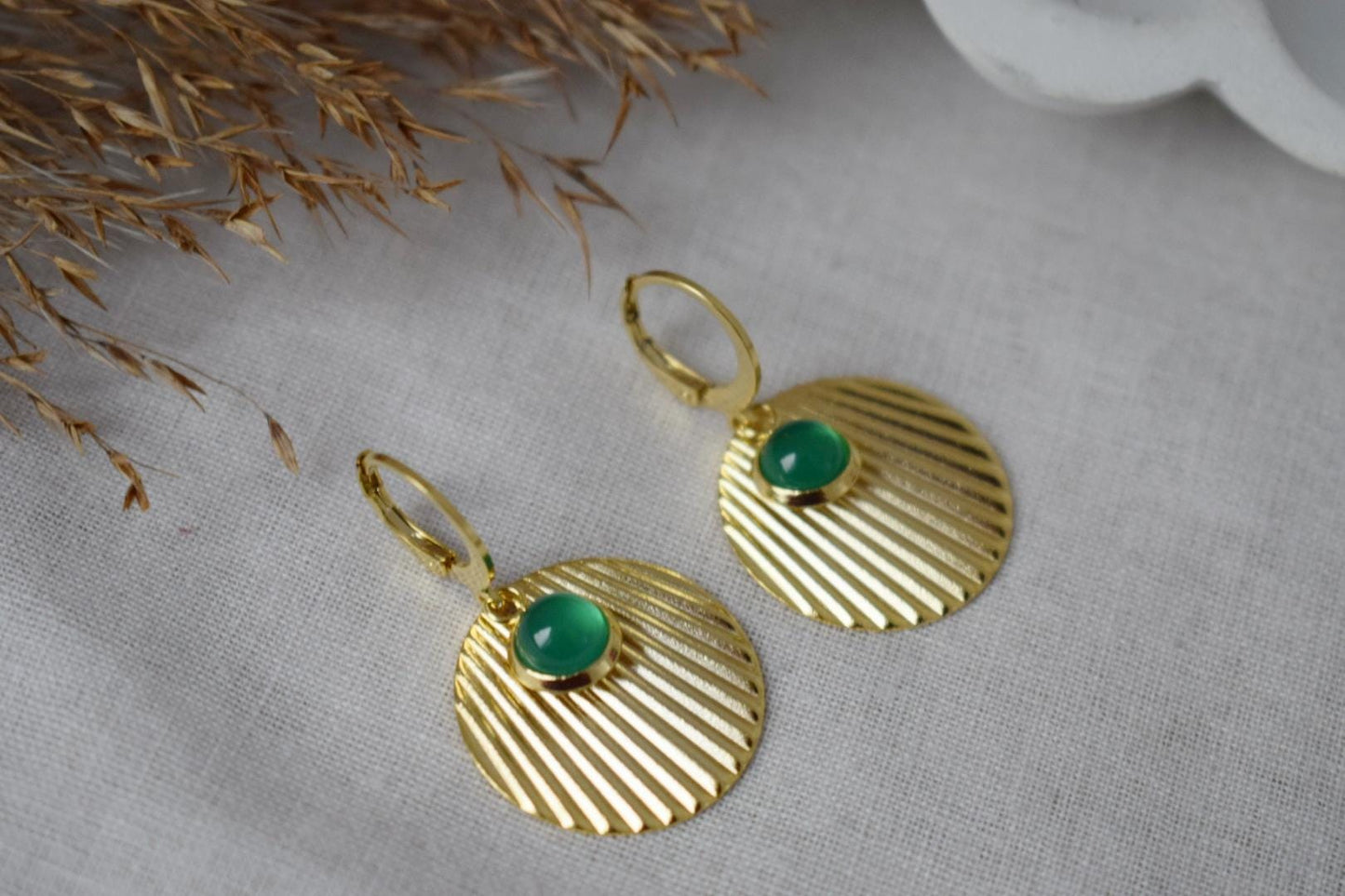 Grüne Achat Ohrringe, Runde Scheibenohrringe, 24k vergoldete Edelstahlohrringe, Leichter Schmuck, Bestes Weihnachtsgeschenk für Sie