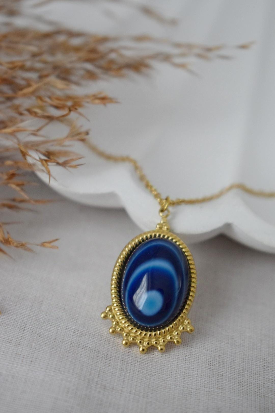 Blaue Achat Halskette Gold, Ovale Edelstein Viktorianische Halskette für Frauen, Einzigartiger Anhänger, Stein Statement Halskette, Achat Schmuck, Geschenk für Sie