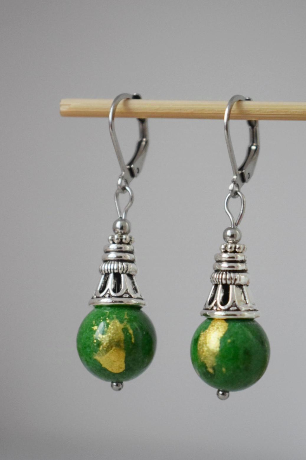 Grüne Jade Ohrringe, Boho Edelstein Ohrringe, Vintage Ohrhänger und Tropfen Ohrringe, Einzigartiger Boho Schmuck, Geschenk für Frauen