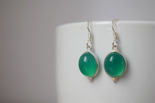Grüne Onyx Ohrringe, 925 Sterling Silber, Ovale Edelstein Ohrringe, Naturstein, Einzigartiger Silberschmuck, Bestes Valentinstagsgeschenk für sie
