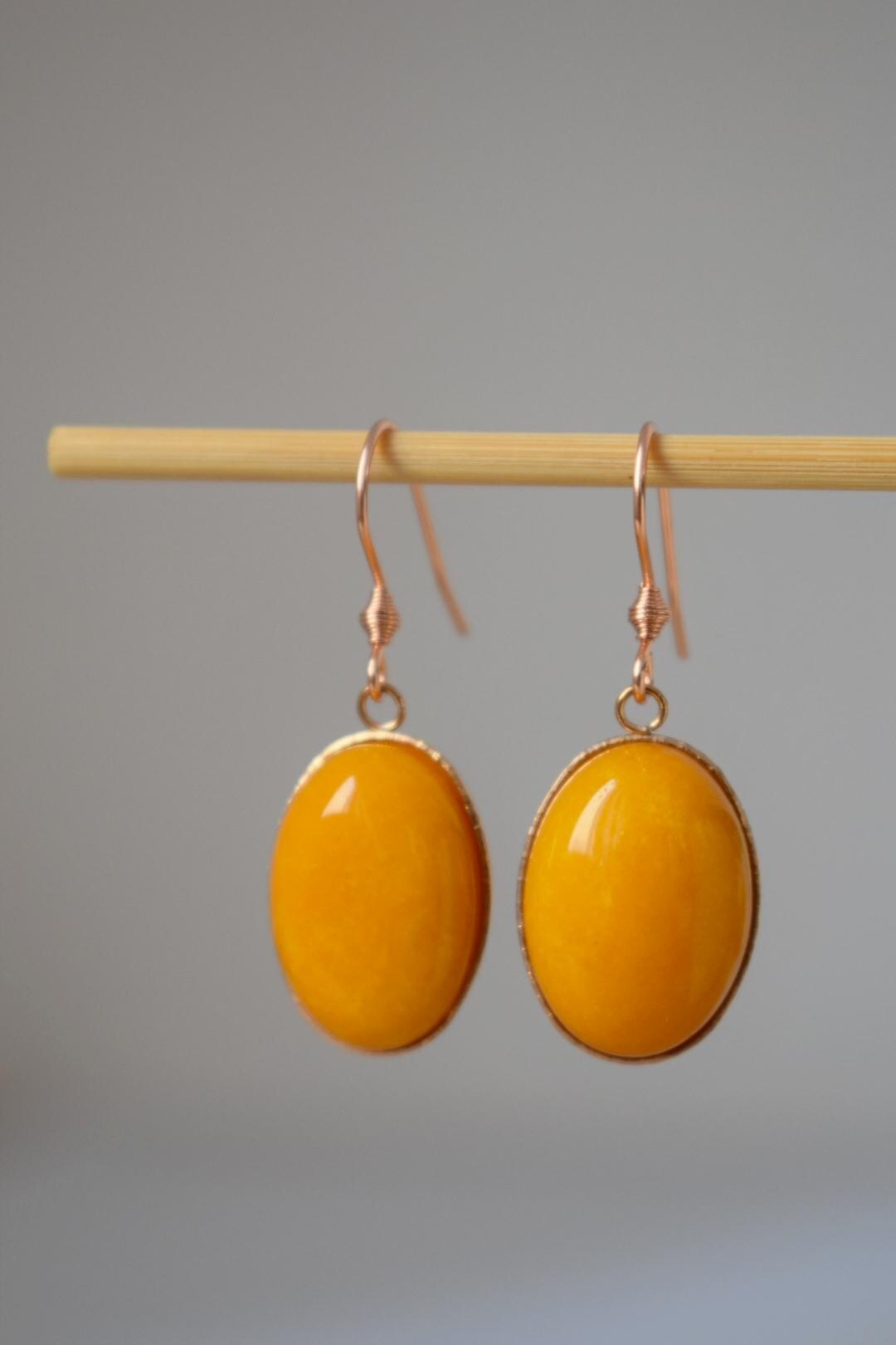 Handmade Rose Gold Yellow Jade Earrings: Oval Dangle