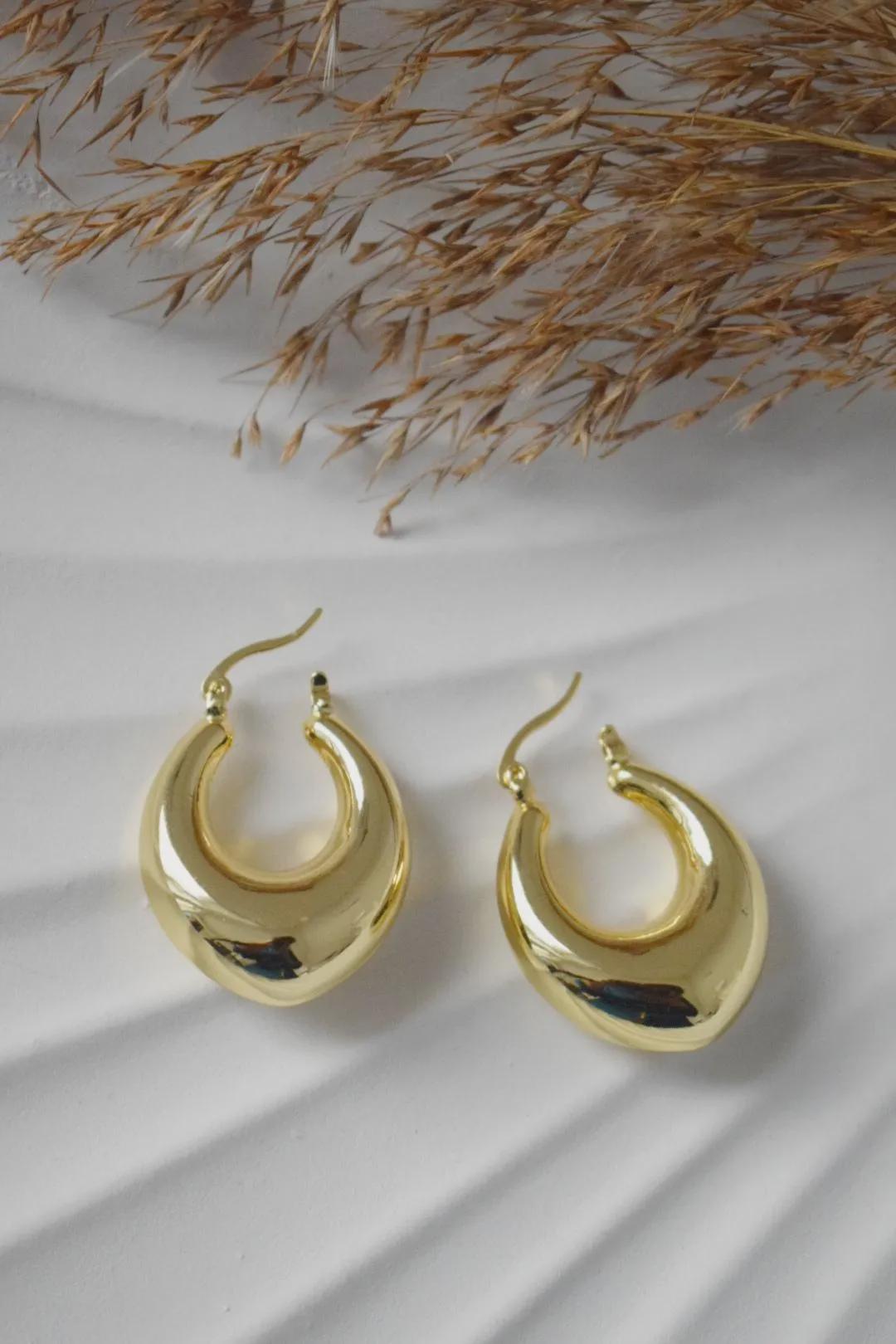 Small Chunky Hoop Earrings: 18K Gold Plated jewellery